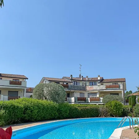 Oasi Sole Laghi With Pool Apartment Brebbia
